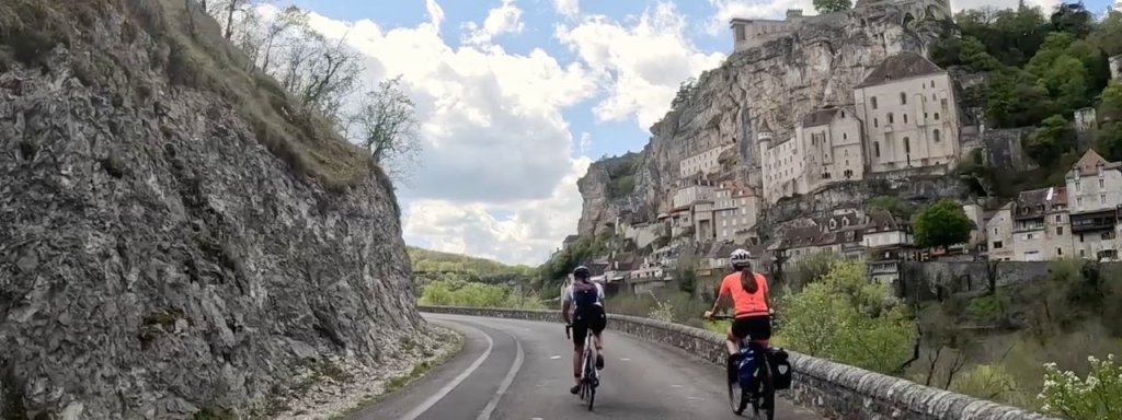 Le Lot à vélo : slow tourisme entre causses et vallées